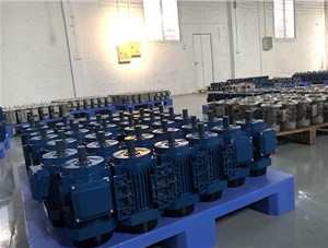三相異步電動(dòng)機(jī)變頻調(diào)速時(shí),加速時(shí)間太短會(huì)有什么問題
